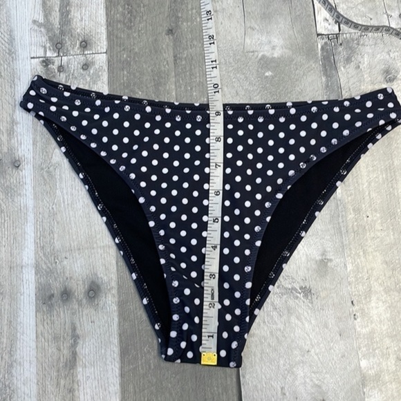 Nwt 2 piece bikini. Black‎ and white polka dot.  Size small - Picture 10 of 11